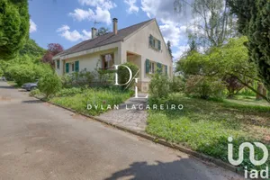 House at Parmain (95620)