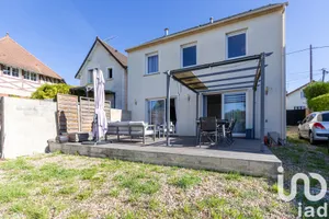 Maison à Méry-sur-Oise (95540)
