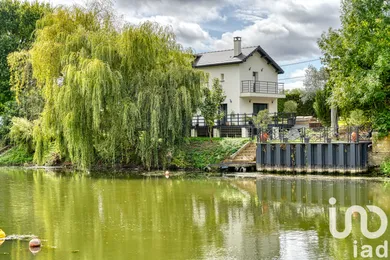 Maison à Vaux-sur-Seine (78740)