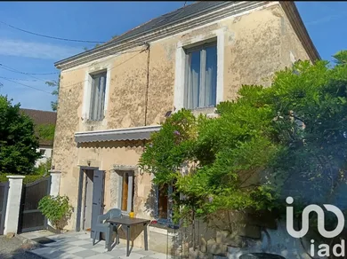 House in La Flèche (72200)