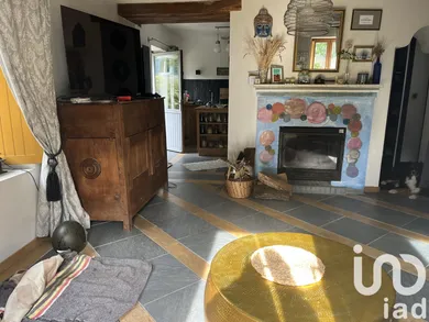 House in La Flèche (72200)