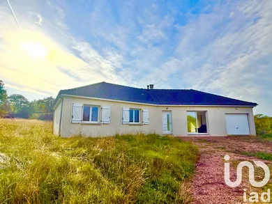 Detached house in Châteauneuf-Val-de-Bargis (58350)