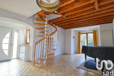 Duplex at Saint-Prix (95390)