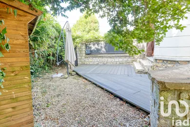 Duplex à Saint-Prix (95390)