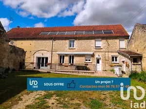 Traditional house at Mouy (60250)