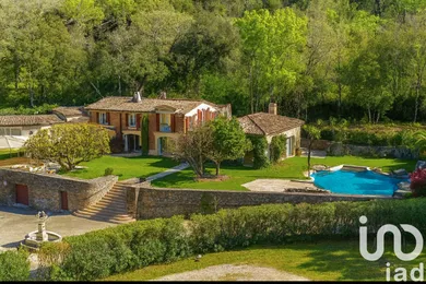 Maison de campagne à Grimaud (83310)