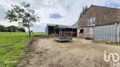 Longere at Monterblanc (56250)