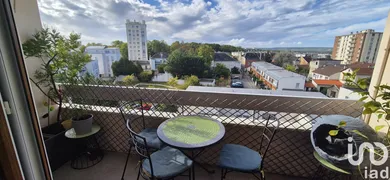 Apartment in Tinqueux (51430)