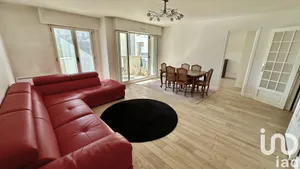 Apartment at Antony (92160)