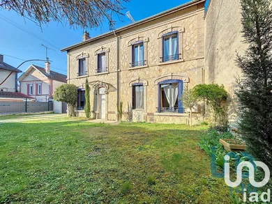 House at Romilly-sur-Seine (10100)