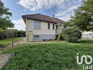 House at Épineau-les-Voves (89400)