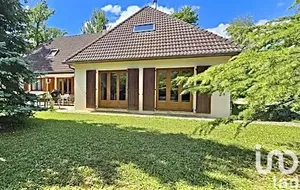 House at Courtenay (45320)