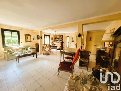 House in Lamorlaye (60260)