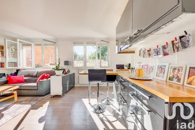 Apartment in Colombes (92700)