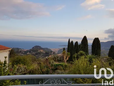 Traditional house in Castellar (06500)