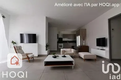 House at Croix-Chapeau (17220)