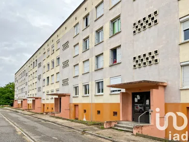 Appartement à Saint-Nazaire (30200)