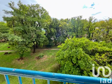 Apartment in Saint-Nazaire (30200)