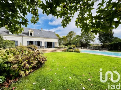 Longere at Loire-Authion (49250)