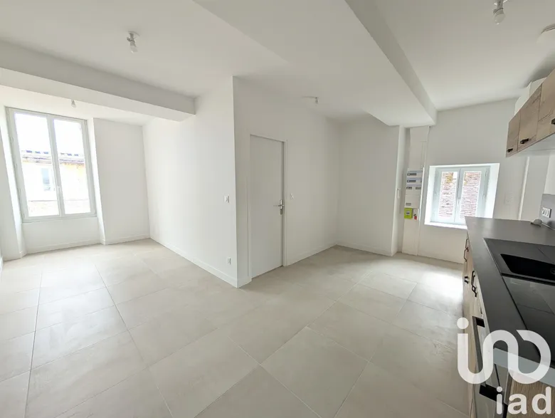 Appartement 2 pièces 36 m² · à Courson-les-Carrières · 36 m² · 500 €/mois