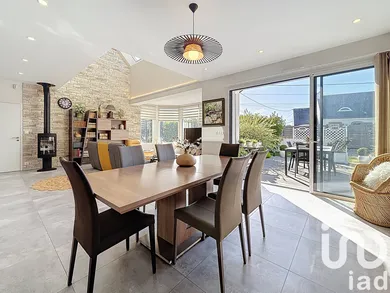 Architectural house at Quiberon (56170)