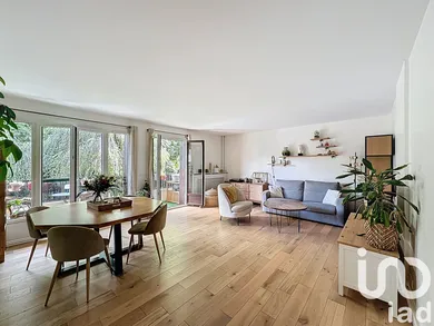 Apartment in Rueil-Malmaison (92500)