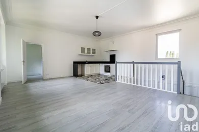 Apartment at Voisenon (77950)