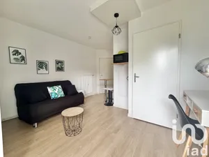 Apartment at Pessac (33600)