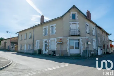 Immeuble à Saint-Cyr (87310)