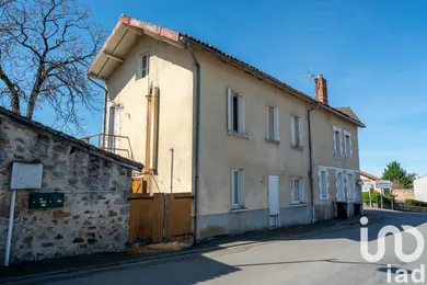 Immeuble à Saint-Cyr (87310)