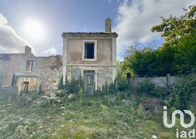 Maison à La Couronne (16400)