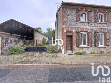 House at Auve (51800)