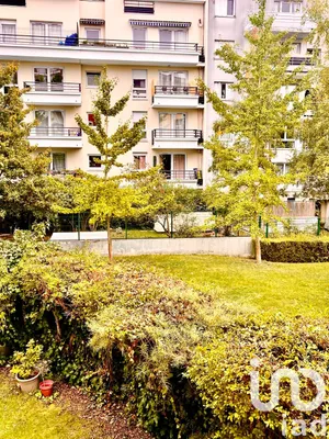 Apartment at Villeneuve-la-Garenne (92390)