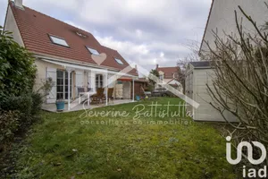 House at Chelles (77500)