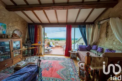 Village house at Nézignan-l'Évêque (34120)