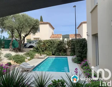 Traditional house at Saint-Cyr-sur-Mer (83270)