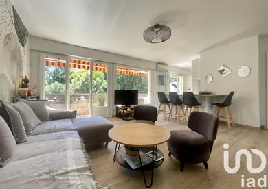 Apartment at Saint-Raphaël (83700)