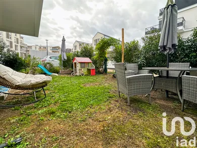 Apartment in Vaires-sur-Marne (77360)