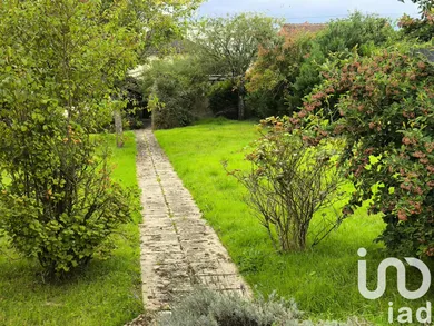 Terrain à bâtir à Sézanne (51120)