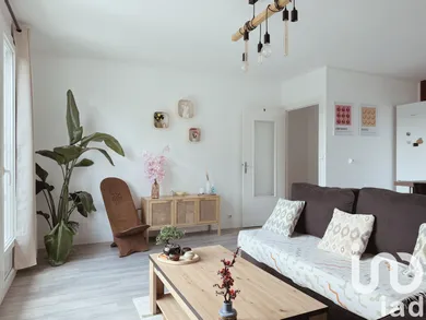 Apartment at Marcoussis (91460)