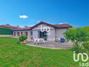 Maison traditionnelle à Viriat (01440)