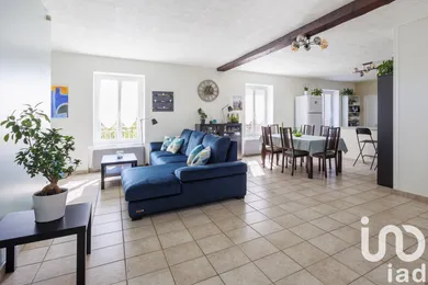 Maison de village à Saint-Genis-les-Ollières (69290)