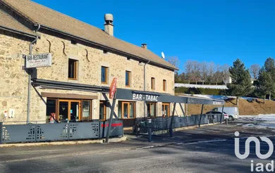 House at Devesset (07320)