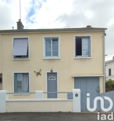 Townhouse at Le Lion-d'Angers (49220)