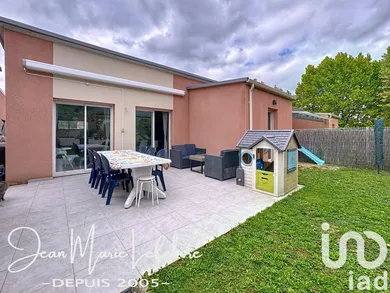 Traditional house at Saint-Clair-du-Rhône (38370)