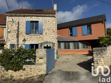 House in Marcoussis (91460)