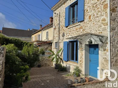 House in Marcoussis (91460)