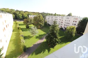Apartment at Avon (77210)