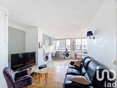 Apartment in Meudon (92360)