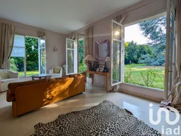 Maison d'architecte à Montfort-l'Amaury (78490)
